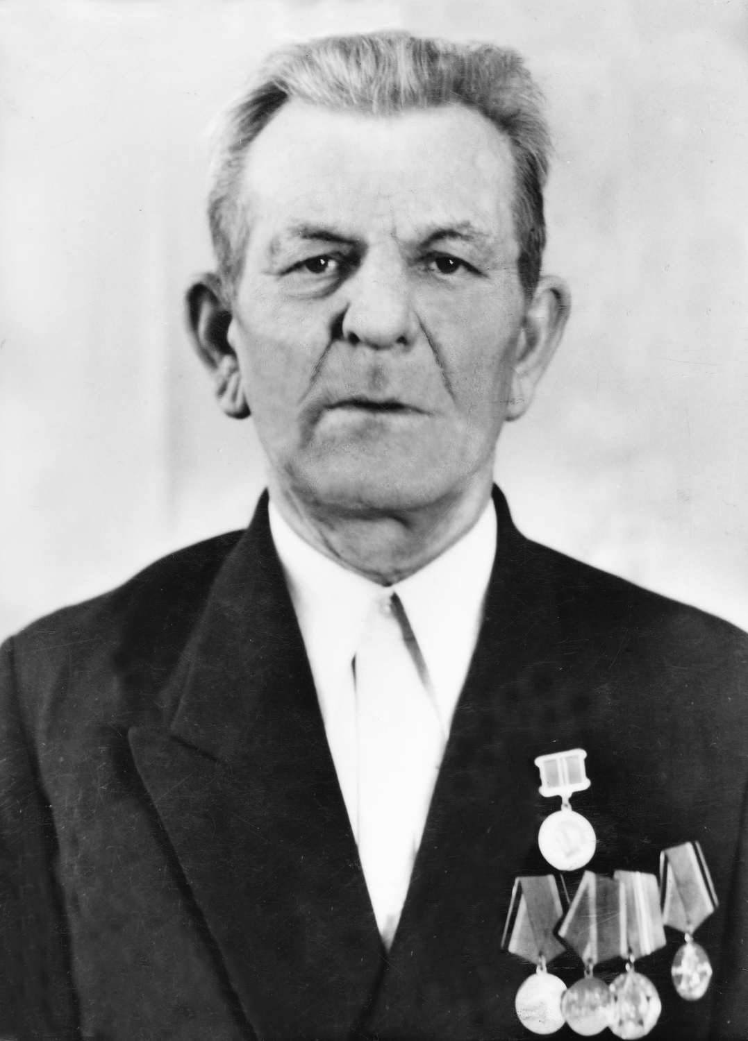 Веселов Николай Терентьевич 